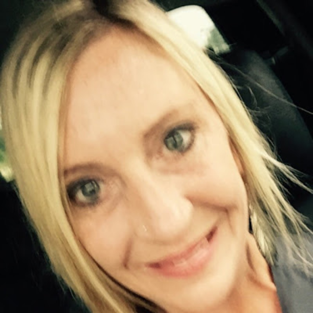 Meet your Posher, Nikki